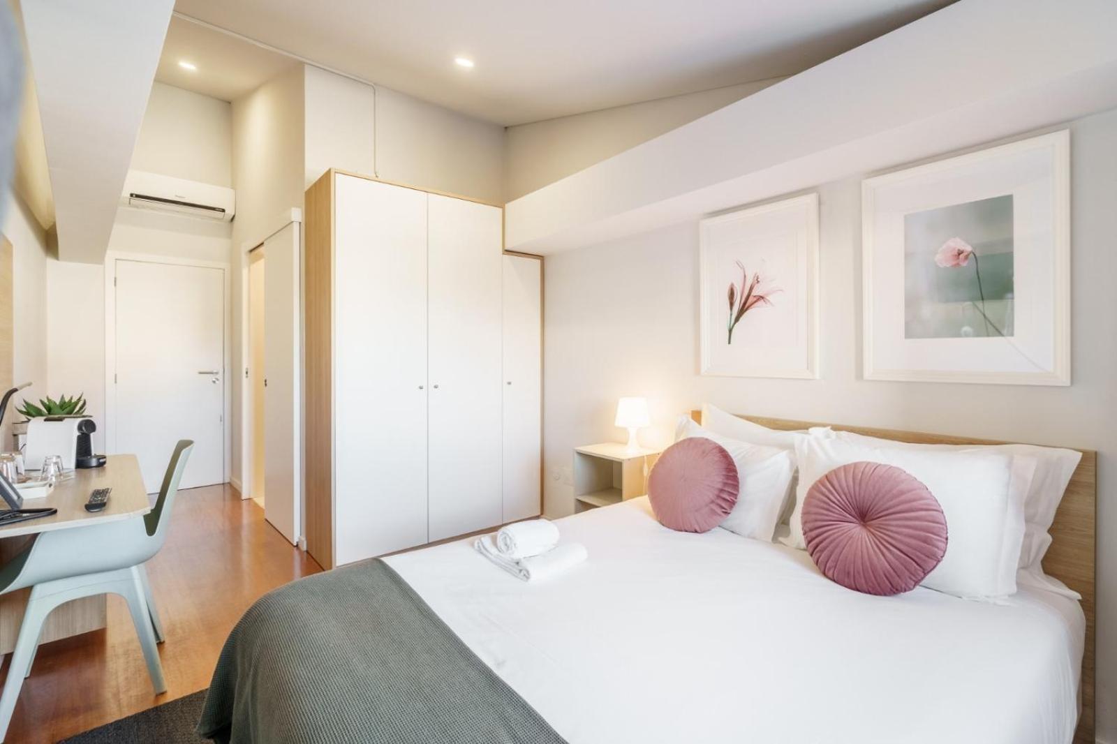Bellu Studios & Suites Braga Esterno foto