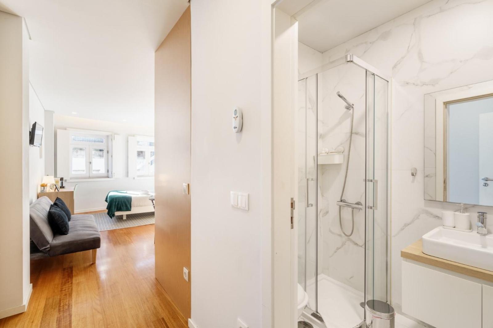 Bellu Studios & Suites Braga Esterno foto