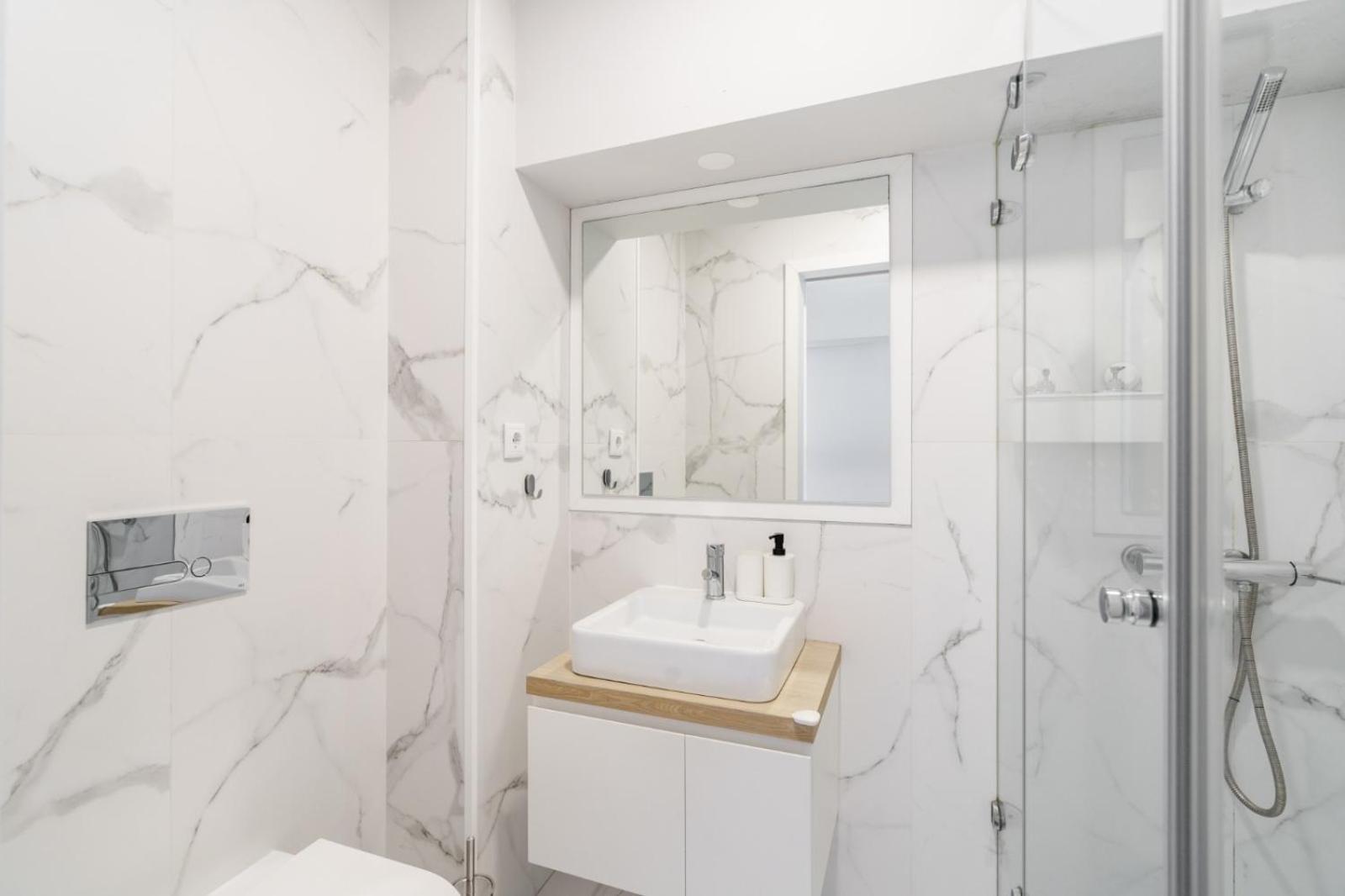 Bellu Studios & Suites Braga Esterno foto